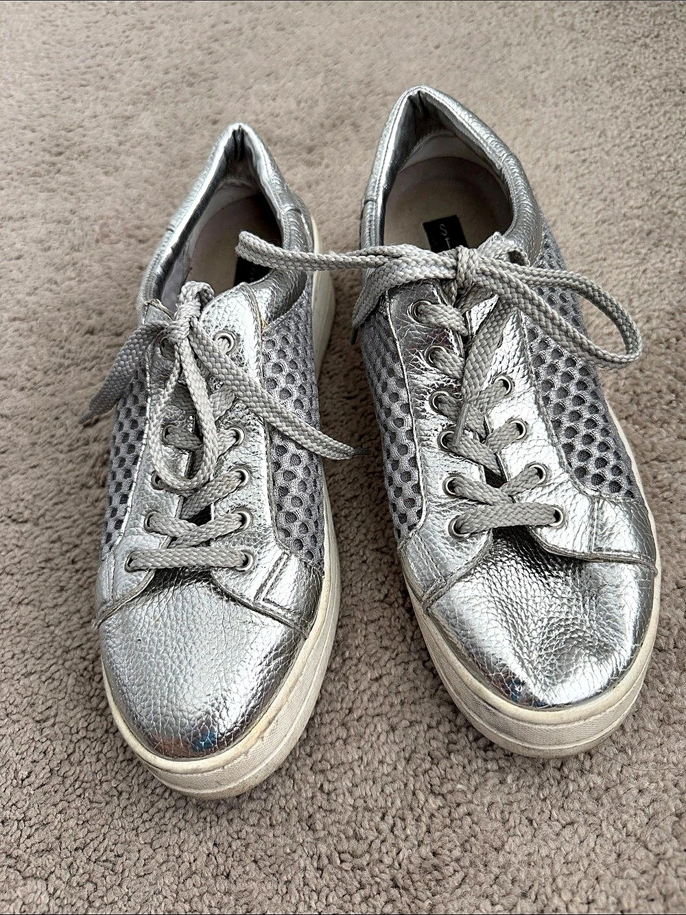 Steve Madden Evan Silver Sneakers US 8.5